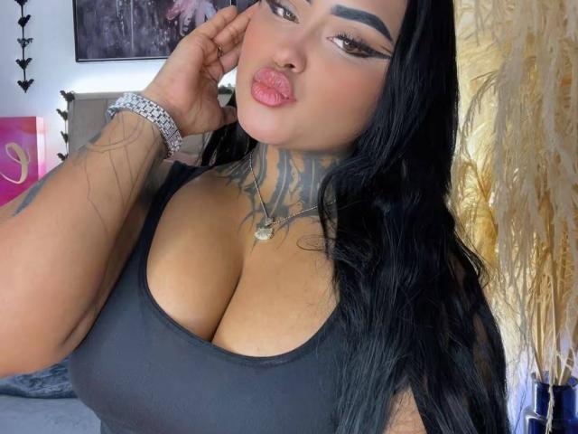 LairaHearvy - Sexe cam en vivo - 30916742