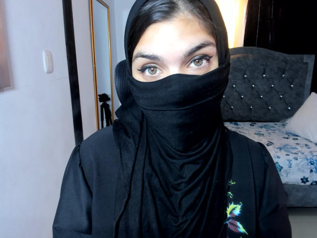AniisaAli - Live porn &amp; sex cam - 30916988
