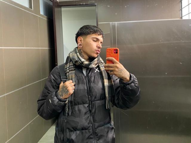 ValentinoKnox - Sexe cam en vivo - 30917075