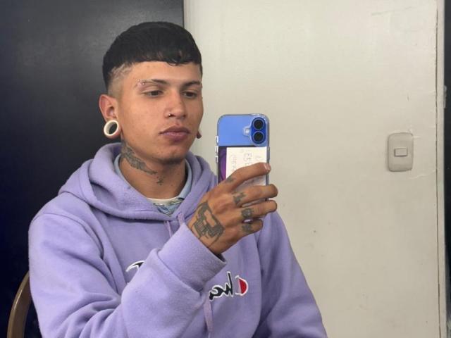 ValentinoKnox - Sexe cam en vivo - 30917084