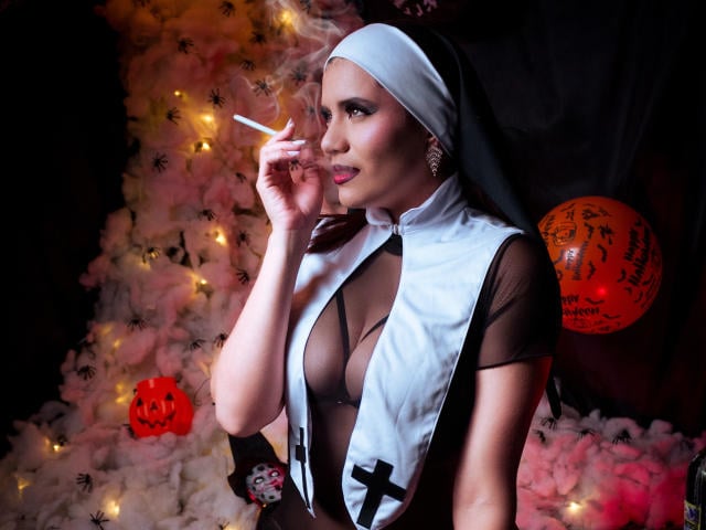 LucieMilner - Live porn &amp; sex cam - 30919430