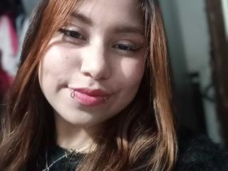 Live Chat with AnnyaMartinez on XLoveCam