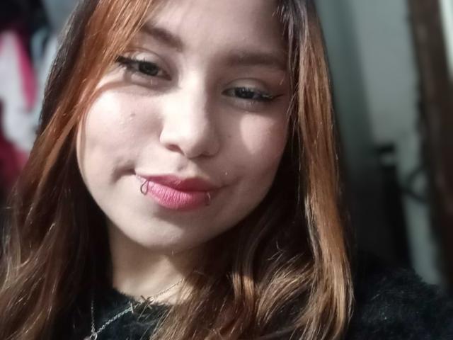AnnyaMartinez - Sexe cam en vivo - 30920024