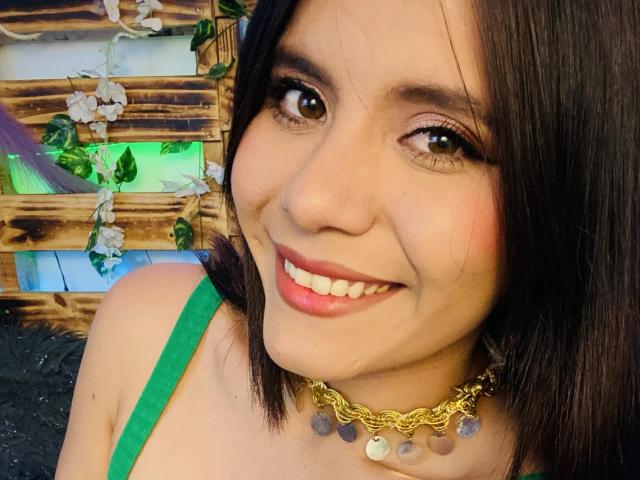 LucieMilner - Live porn &amp; sex cam - 30922469