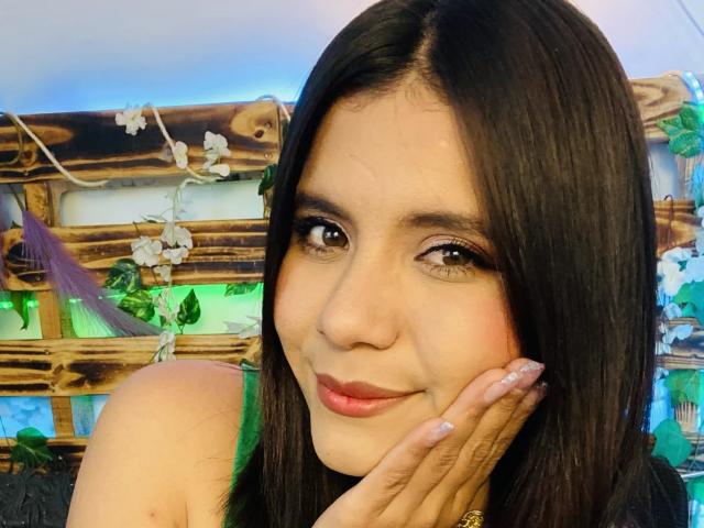 LucieMilner - Live porn &amp; sex cam - 30922475