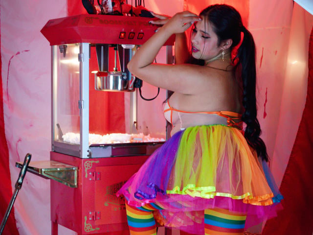 GemmaBellini - Live porn &amp; sex cam - 30923429