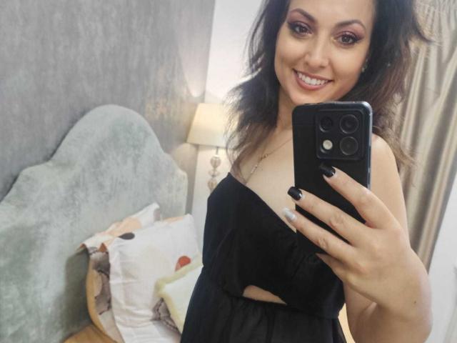 LisaCroftt - Live sexe cam - 30924731