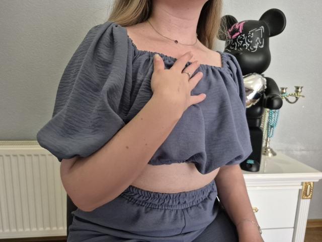 Meeranda - Live porn &amp; sex cam - 30925010