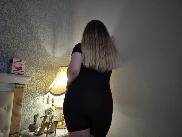 Meeranda - Live porn &amp; sex cam - 30925097