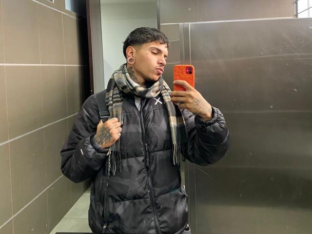 ValentinoKnox - Live porn &amp; sex cam - 30926513