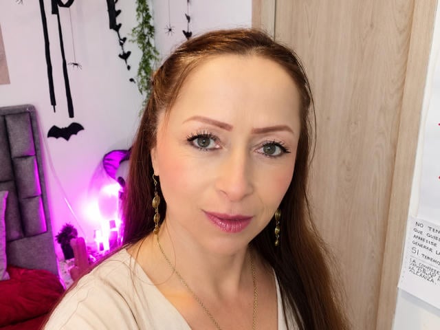 GianineLarose - Live sexe cam - 30926729