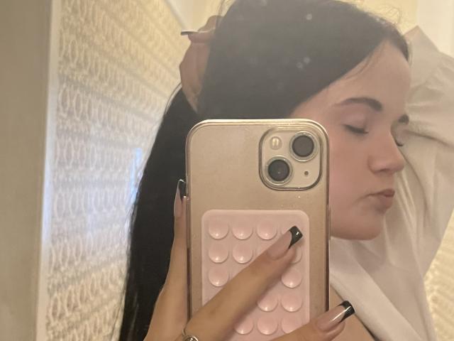 RoxyVesper - Live Sex Cam - 30926846