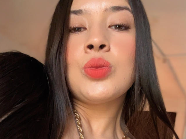 EmmaLombardi - Live porn &amp; sex cam - 30927710