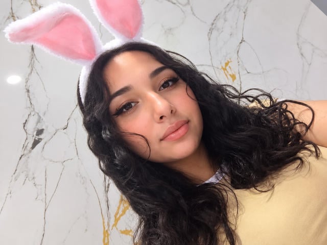 EleanorLamberth - Live porn &amp; sex cam - 30931064