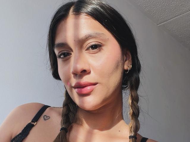ThaliaAres - Porno na żywo i seks kamera - 30931520