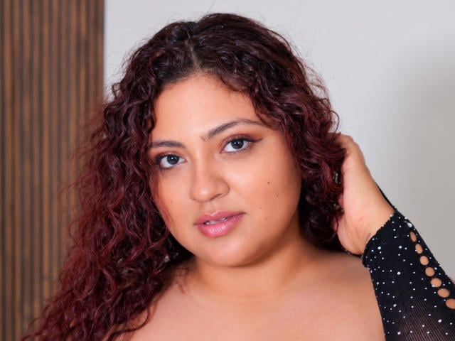 AriaReynolds - Live porn &amp; sex cam - 30933677