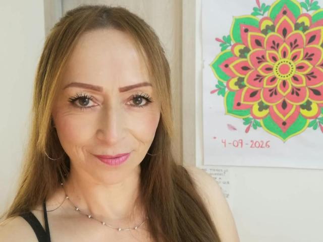 GianineLarose - Live porn &amp; sex cam - 30936974