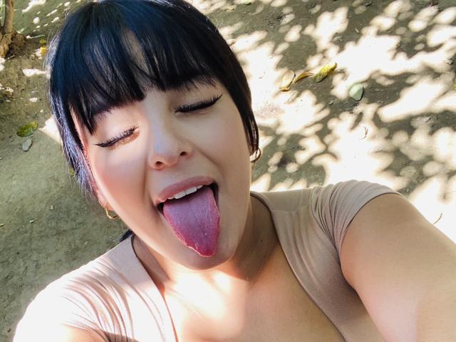 TalianaSquirt - Live porn &amp; sex cam - 30938195