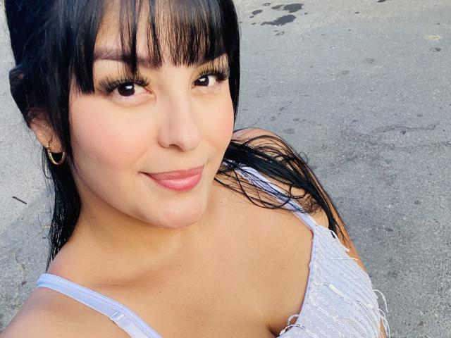TalianaSquirt - Live porn &amp; sex cam - 30938246