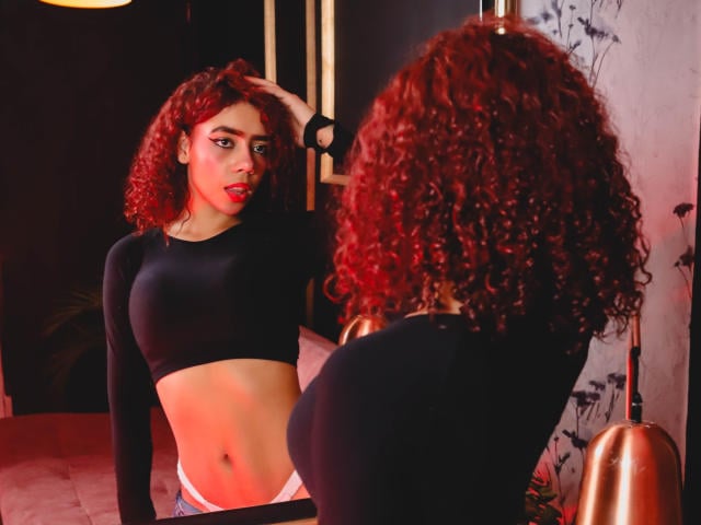 ValerieMartin - Live porn &amp; sex cam - 30939752