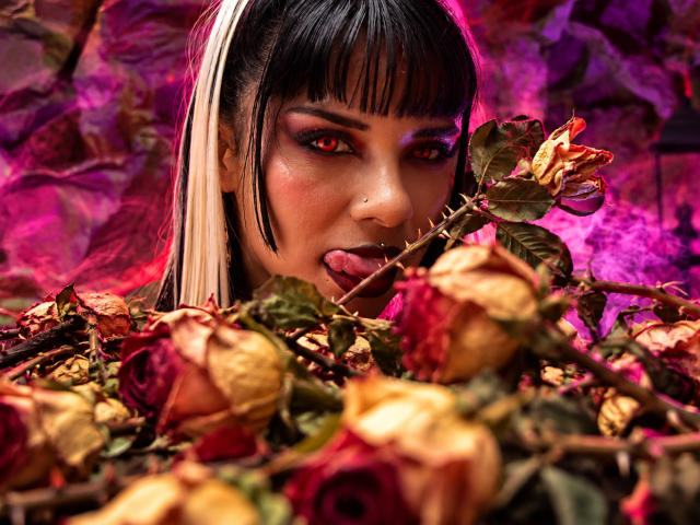 MiaBellucci - Live porn &amp; sex cam - 30942464