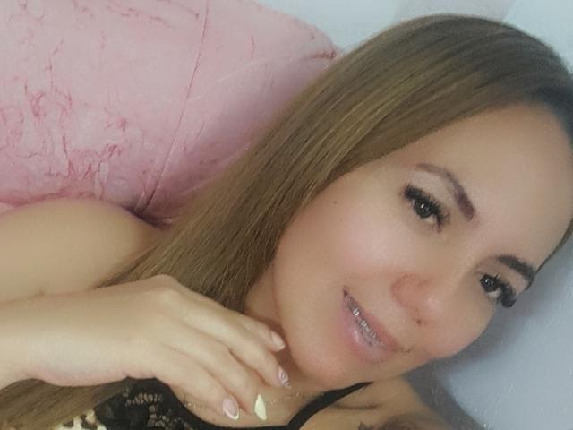 AmberDillucca - Sexe cam en vivo - 30947186