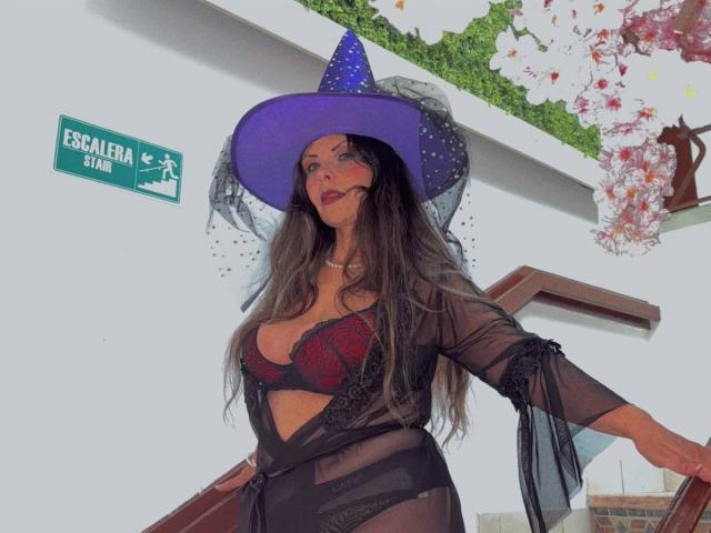 MelissaLeen - Live porn &amp; sex cam - 30948215