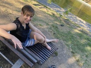 LenaShella Live Chat on XLoveCam