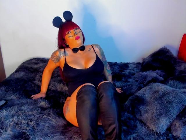 IrisGoddesss - Live porn &amp; sex cam - 30954605