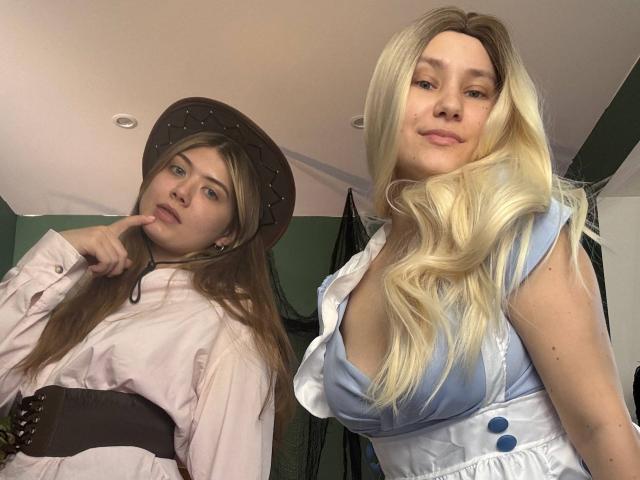 HotCaramelsTrio - Élő pornó és szexkamera - 30956759