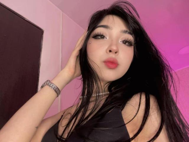 Vickmon - Live sex cam - 30957218