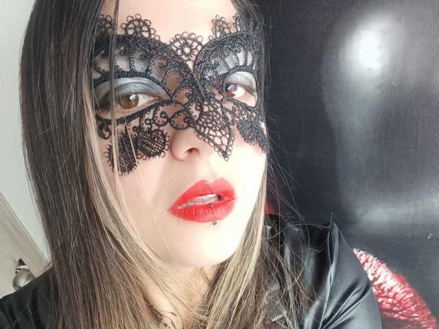 ArianaBlonde - Live porno og sexkamera - 30957800