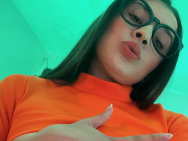EmmaLombardi - Live porn &amp; sex cam - 30958055