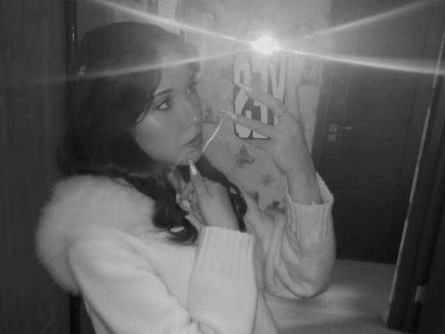 MeridethBesser - Sexe cam en vivo - 30959696