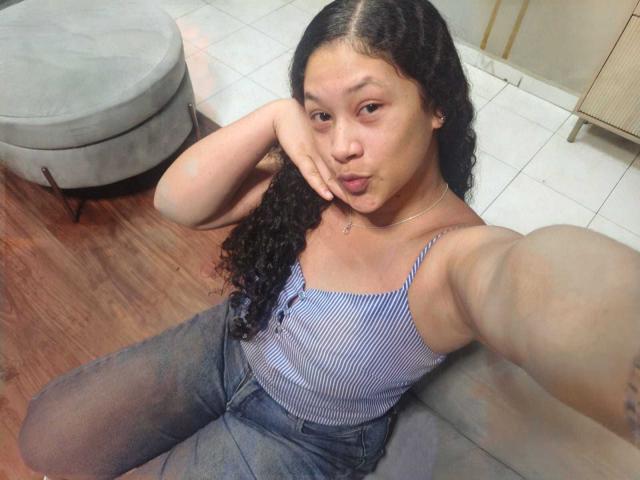 ForbiddenLatinaFruit - Live porn &amp; sex cam - 30960527