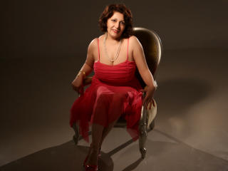 SweetSadieBBy - Live sex with this large ta tas Lady over 35 