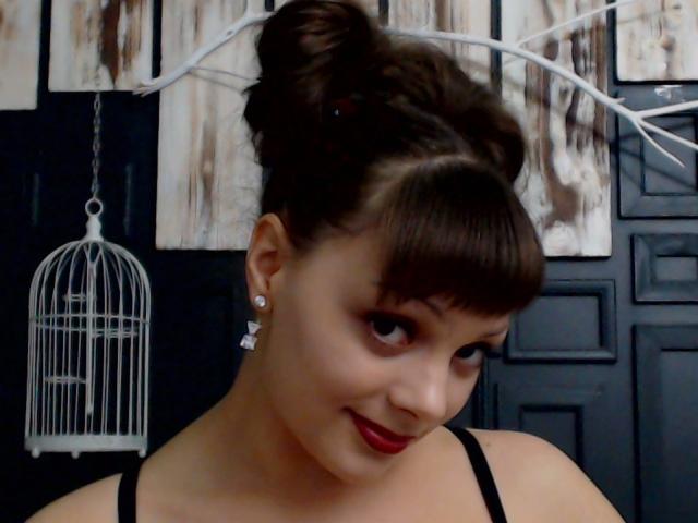 SweetNallani - Live cam exciting with a so-so figure Sexy girl 