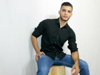 AronKane - Live porn &amp; sex cam - 3188259