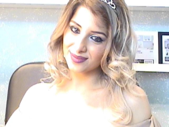 HalleyBB - Live sex cam - 3226664