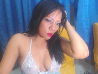 LoveSquirtX - Live cam exciting with a standard body Sexy babes 