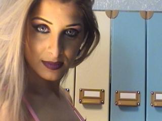 HalleyBB - Live sex cam - 3350349