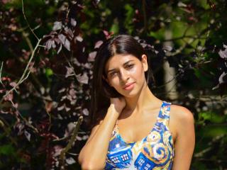 Morennita - Web cam hard with a shaved private part 18+ teen woman 