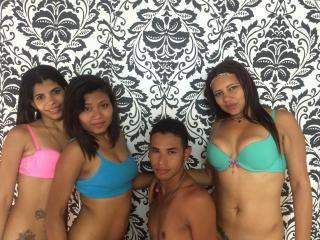 ThreeLadiesOneGuy - online show sex with this 4 way 