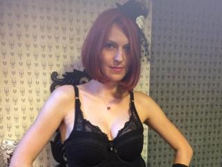 QueenOfFire - Web cam exciting with a Young lady with regular melons 