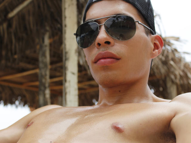 ErickJackson - Live porn &amp; sex cam - 3406430