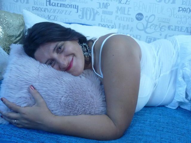 ChaudBisou - Live porn &amp; sex cam - 3421945