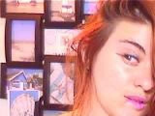 Kellsie - Webcam live porno avec cette Excitante jeune créature de rêve très sexy rousse sur la plateforme Boobs cam 