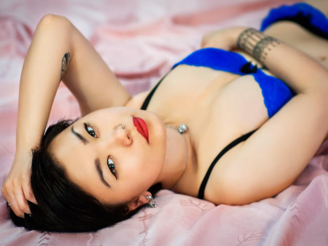 HotAsianQueen - Live porn &amp; sex cam - 3495144