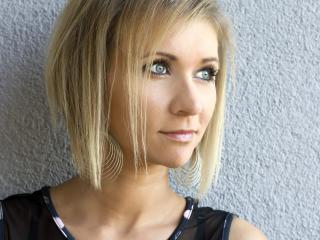 LorenVIP - Web cam hot with this blond Girl 