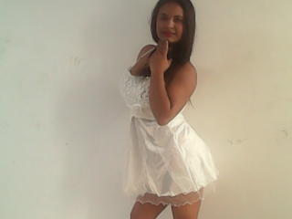 HotNicolLove - online chat hot with a dark hair Lady over 35 